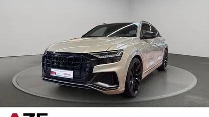 Beige Gebraucht 2022 Audi Q8 S-Line SUV | 69.890 €
