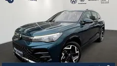 Gebraucht 2025 VW Tiguan R-line SUV | 44.979 € (Fairer Preis)