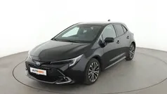 Schwarz Gebraucht 2024 Toyota Corolla Team Limousine | 26.040 € (Fairer Preis)