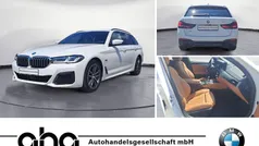 Weiß Gebraucht 2023 BMW 530e M Sport Kombi | 39.860 € (Fairer Preis)