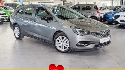Gebraucht Opel Astra Business Edition 122 PS (89 kW) 2021 Grau Kombi