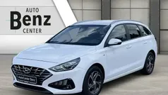Weiß Gebraucht 2022 Hyundai i30 Select Kombi | 18.990 € (Guter Preis)