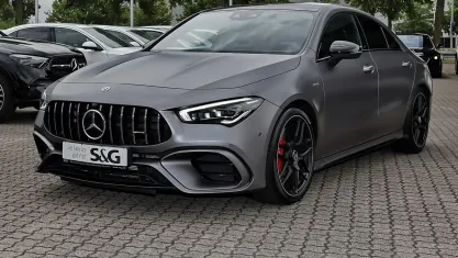 Gebraucht Mercedes CLA45 AMG AMG 421 PS (309 kW) 2020 Manufaktur magno lack manufaktur mountaingrau magn Coupé