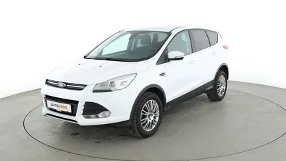 Weiß Gebraucht 2015 Ford Kuga Trend SUV | 10.380 € (Fairer Preis)