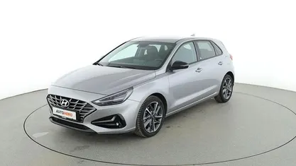 Gebraucht Hyundai i30 Edition 30+ 120 PS (88 kW) 2022 Silber Limousine