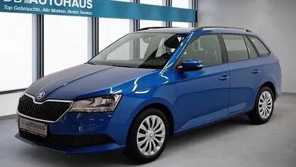 Blau Gebraucht 2022 Skoda Fabia Ambition Kombi | 13.620 € (Guter Preis)