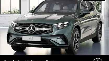 Silber Gebraucht 2025 Mercedes GLC220 AMG SUV | 61.900 € (Fairer Preis)