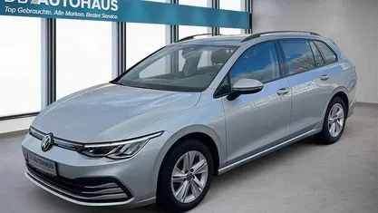 Gebraucht VW Golf VIII Life 116 PS (85 kW) 2023 Silber Kombi