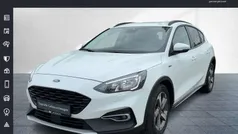 Weiss (weiß) Gebraucht 2021 Ford Focus Limousine | 18.980 € (Fairer Preis)