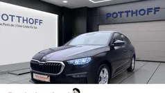 Schwarz Gebraucht 2024 Skoda Scala Selection Kleinwagen | 21.977 € (Fairer Preis)