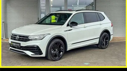 Weiß Gebraucht 2024 VW Tiguan Allspace R-line SUV | 42.430 € (Fairer Preis)
