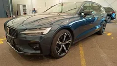 Denim blue / metallic Gebraucht 2024 Volvo V60 Plus Kombi | 39.400 € (Fairer Preis)