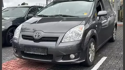 Gebraucht Toyota Corolla Verso Team 129 PS (94 kW) 2008 Van / Kleinbus