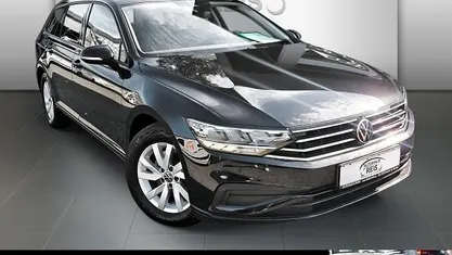 Schwarz Gebraucht 2022 VW Passat Kombi | 19.700 € (Guter Preis)