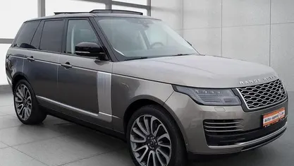 Silicon silver metallic Gebraucht 2018 Land Rover Range Rover Vogue SUV | 49.990 € (Fairer Preis)