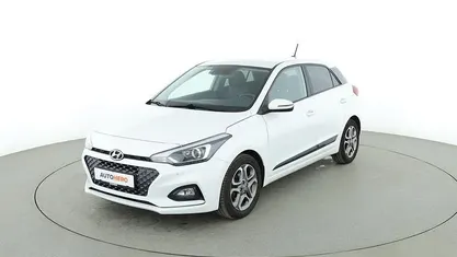 Gebraucht Hyundai i20 Style 84 PS (61 kW) 2020 Weiß Kleinwagen