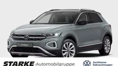 Blau Gebraucht 2024 VW T-Roc Style SUV | 30.730 € (Fairer Preis)