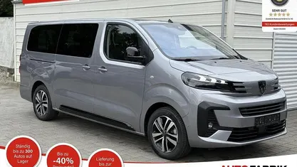 Neu Peugeot Traveller Premium 179 PS (131 kW) 2025 Artense grau Van / Kleinbus