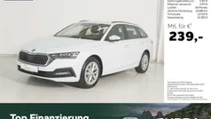 Moonweiß metallic Gebraucht 2023 Skoda Octavia Ambition Kombi | 26.940 € (Guter Preis)