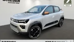 Silber Neu 2024 Dacia Spring Extreme Kleinwagen | 17.194 € (Fairer Preis)