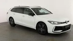 Gebraucht 2025 VW Passat R-line Kombi | 46.095 € (Superpreis)
