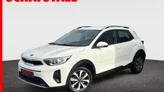 Weiss (clear white) Gebraucht 2020 Kia Stonic Vision SUV | 15.979 € (Fairer Preis)