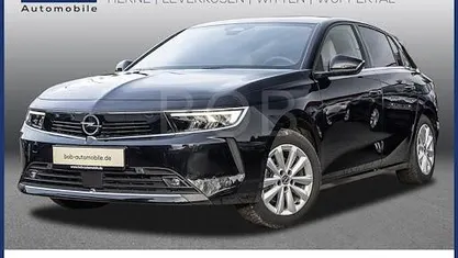 Schwarz Gebraucht 2023 Opel Astra Elegance Limousine | 19.888 € (Fairer Preis)