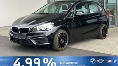 Schwarz uni Gebraucht 2017 BMW 220 Active Tourer Van / Kleinbus | 16.990 € (Fairer Preis)