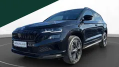 Schwarz magic perleffekt Gebraucht 2024 Skoda Karoq SportLine SUV | 38.020 € (Fairer Preis)