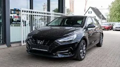 Schwarz Gebraucht 2021 Hyundai i30 Edition 30+ Limousine | 16.480 € (Fairer Preis)