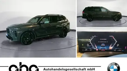 Gebraucht BMW X7 M Sport 352 PS (258 kW) 2023 Grau SUV