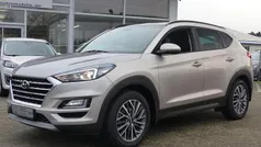 Beige Gebraucht 2019 Hyundai Tucson Trend SUV | 16.950 € (Fairer Preis)