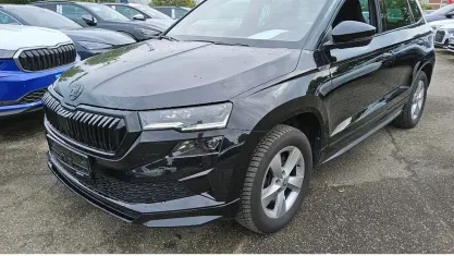Gebraucht Skoda Karoq SportLine 190 PS (139 kW) 2023 Schwarz SUV