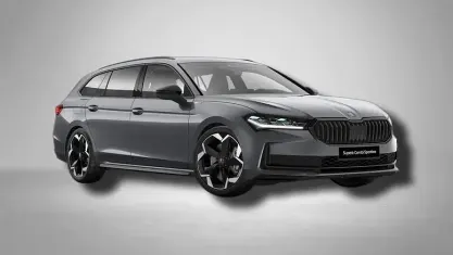 Gebraucht Skoda Superb SportLine 193 PS (141 kW) 2026 Graphitegrau metallic Kombi