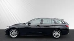 Schwarz ii Gebraucht 2023 BMW 320 Sport Line Kombi | 28.790 € (Guter Preis)
