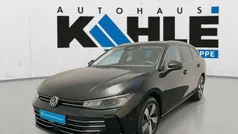 Grenadillschwarz Gebraucht 2024 VW Passat Business Kombi | 32.490 € (Fairer Preis)