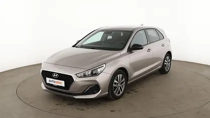 Gebraucht Hyundai i30 YES! 140 PS (102 kW) 2020 Weiß Limousine