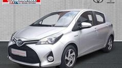 Gebraucht 2016 Toyota Yaris Hybrid Edition-S Limousine | 13.990 € (Fairer Preis)