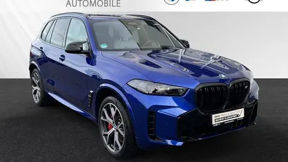 Gebraucht BMW X5 M Sport 530 PS (389 kW) 2024 Marina bay blau metallic SUV