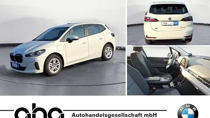 Weiß Gebraucht 2023 BMW 225 Active Tourer Van / Kleinbus | 30.860 € (Superpreis)