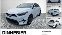 Carraraweiss Neu 2025 Kia Ceed Limousine | 26.895 € (Fairer Preis)