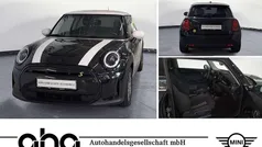 Schwarz Gebraucht 2022 Mini Cooper SE Essential Kleinwagen | 18.260 € (Fairer Preis)