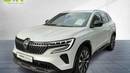 Metallicsonderlackierung perl Gebraucht 2023 Renault Austral Techno SUV | 25.880 € (Guter Preis)