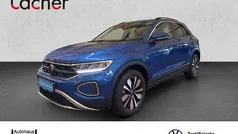 Ravennablau metallic Gebraucht 2024 VW T-Roc Move SUV | 25.390 € (Guter Preis)