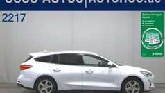 Weiss Gebraucht 2019 Ford Focus Cool & Connect Kombi | 7.880 € (Fairer Preis)