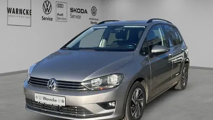 Gebraucht VW Golf VII Sound 116 PS (85 kW) 2017 Tungsten silver metallic Limousine