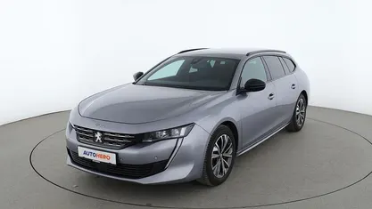 Gebraucht Peugeot 508 Allure 131 PS (96 kW) 2023 Grau Kombi