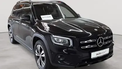 Gebraucht Mercedes GLB200 Progressive 150 PS (110 kW) 2023 Kosmosschwarz metallic SUV