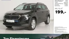 Schwarz Gebraucht 2024 Skoda Karoq Selection SUV | 34.440 € (Fairer Preis)