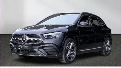 Gebraucht Mercedes GLA180 AMG 136 PS (100 kW) 2025 Lack kosmosschwarz SUV